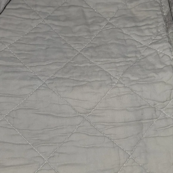 New King Cotton Quilt Rachel Zoe 106" x 92" Grey - Picture 6 of 12